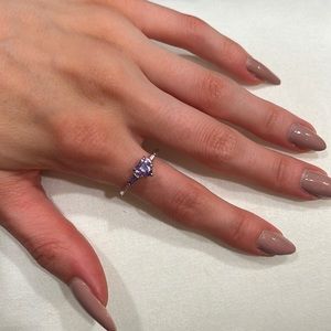 Silver and amethyst ring